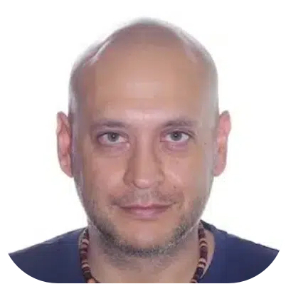 Carlos Lopez - autor at Gamble Insiders.